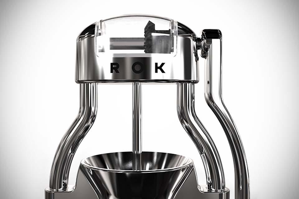 ROK Coffee Grinder ручная кофемолка от легендарного бренда.